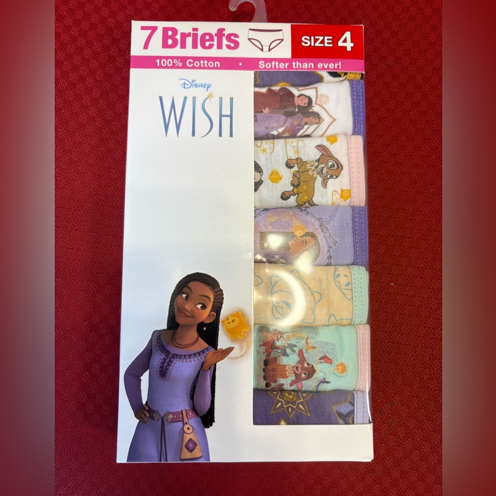 NWT Disney Wish pack of 7 cotton briefs